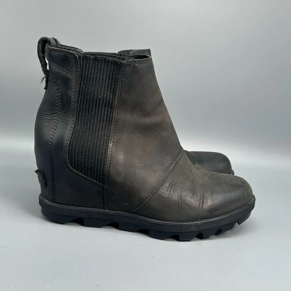 Sorel Joan of Arctic Wedge II Women's 6.5 Black Round Toe Pull On Chelsea Boots